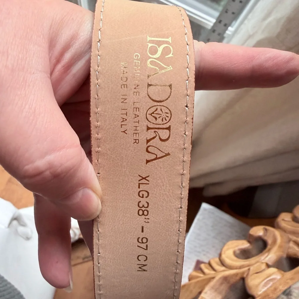 New Brown genuine Leather Belt made in Italy. Size xl,38”